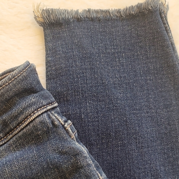 Lucky Brand Blue Ankle Cropped Jeans - Picture 3 of 4